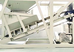 配料攪拌一體機(jī)(圖2) 配料攪拌一體機(jī)(圖2)